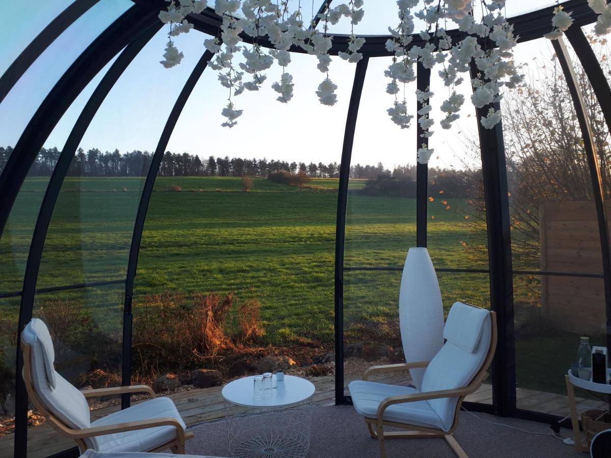 Au Clair De Ma Bulle Hotel Marche-en-Famenne Bagian luar foto